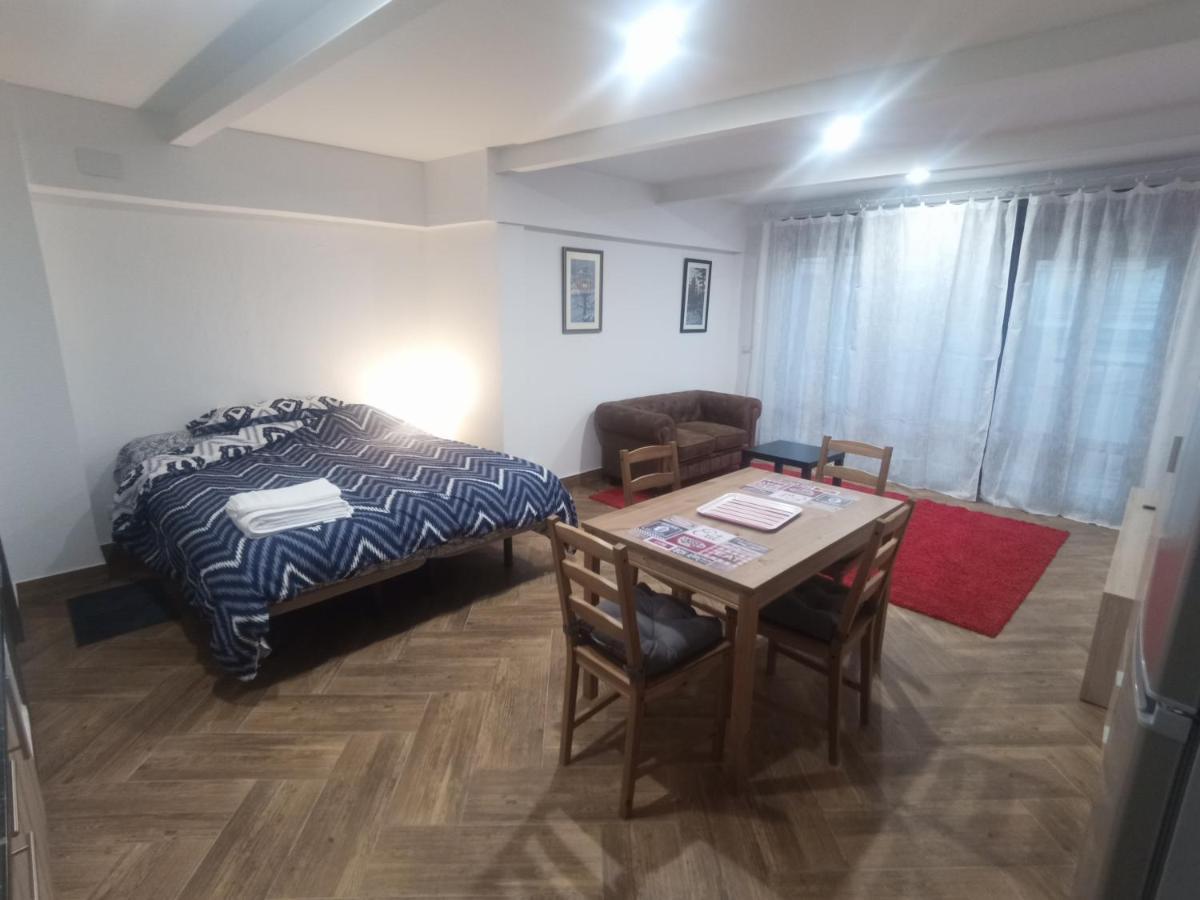 Apartamento De Lujo En La Sierra Becerril de la Sierra Bagian luar foto