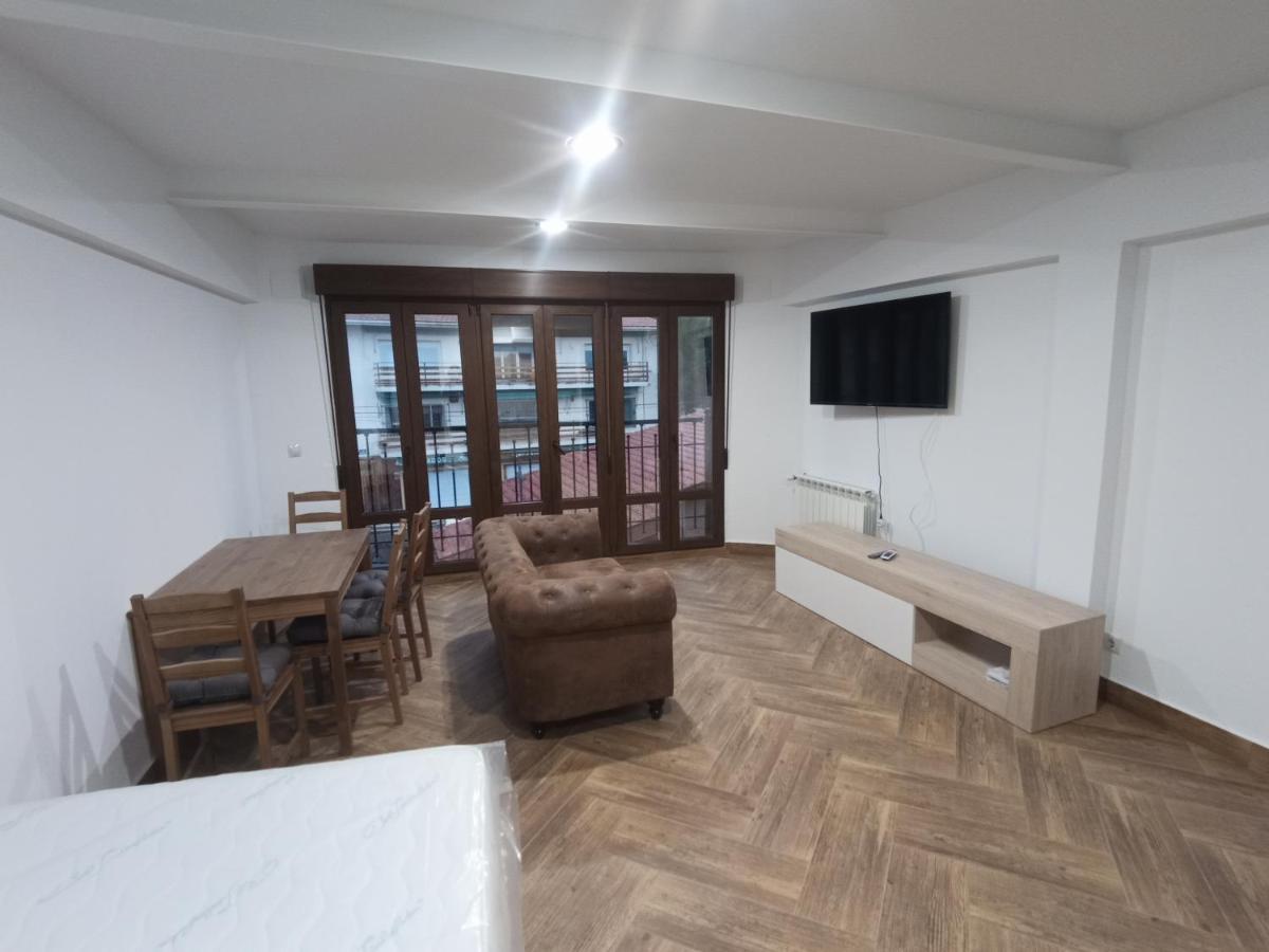 Apartamento De Lujo En La Sierra Becerril de la Sierra Bagian luar foto